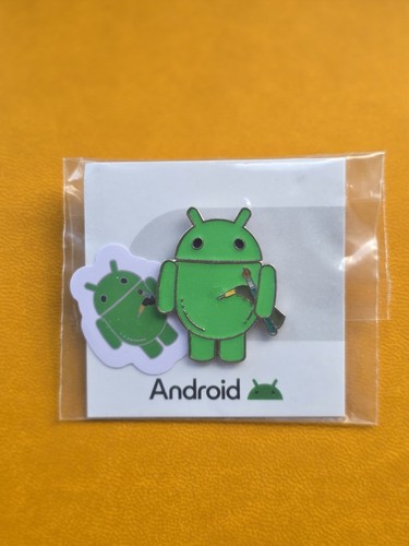 Google android collectible pin - google,